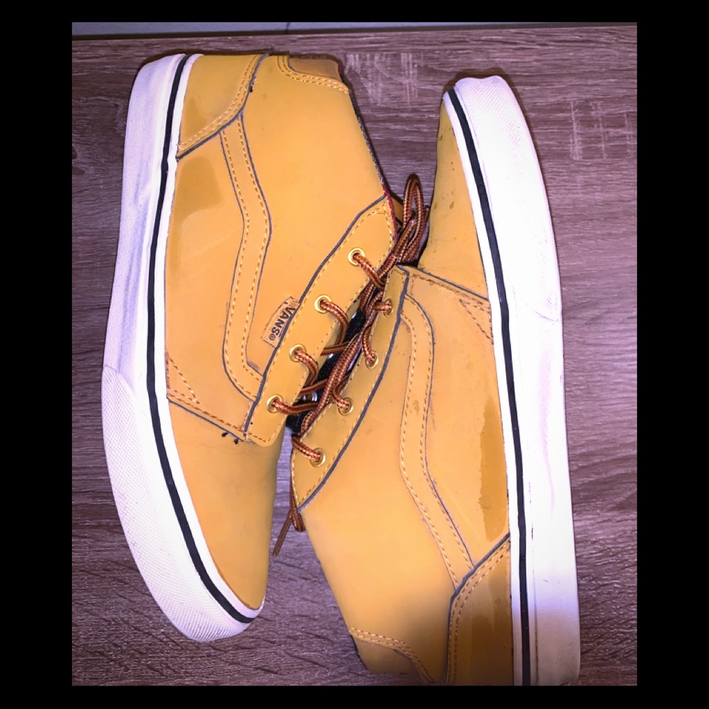 Boys “timberland” tan Vans🌲🌳